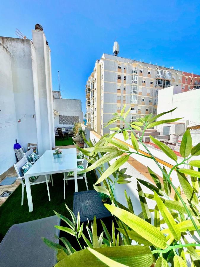 Gatu Premium Atico Caleta , Preferente Mayores De 25 Anos Y Familias Cadix Extérieur photo